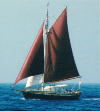 Hout Bay 30 radius chine steel boat plans for amateur boatbuilders
